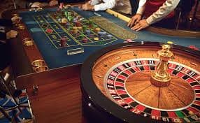 Bangladesh slot users comparing jackpot guide sections on bed 2999