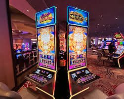 casino-style slot reading on bed 2999 with focus on jackpot themes